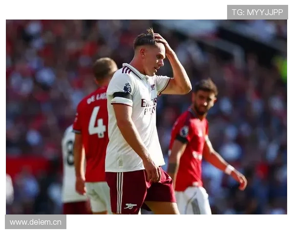 曼联复兴进程仍未完成，多线作战压力逐步反映于关键战稳定性