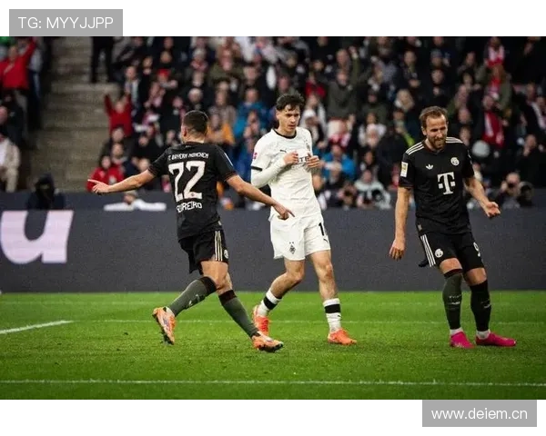 拜仁更衣室矛盾传闻增加，球队稳定性面临考验，对赛季走势形成制约。